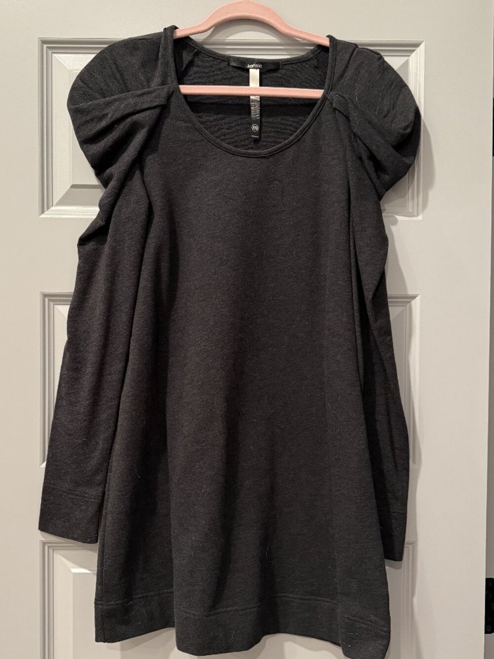 KENSIE - SIZE M - CHARCOAL GRAY LONG SLEEVE MINI DRESS